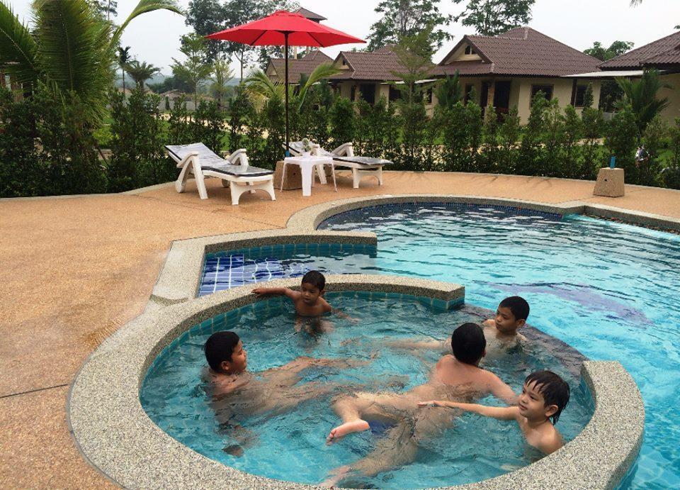 Dachatorn Village Khao Lak Exteriör bild